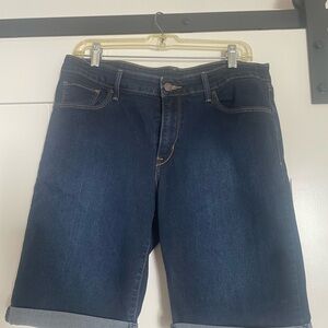 Dark Blue Denim Levi Shorts